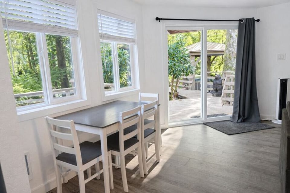 Kitchen Table