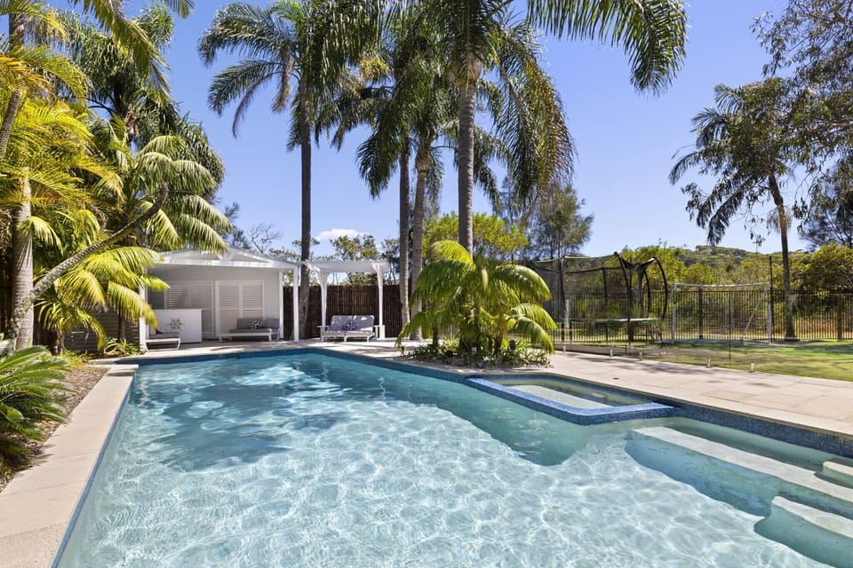 Holiday Home Swimming Pool