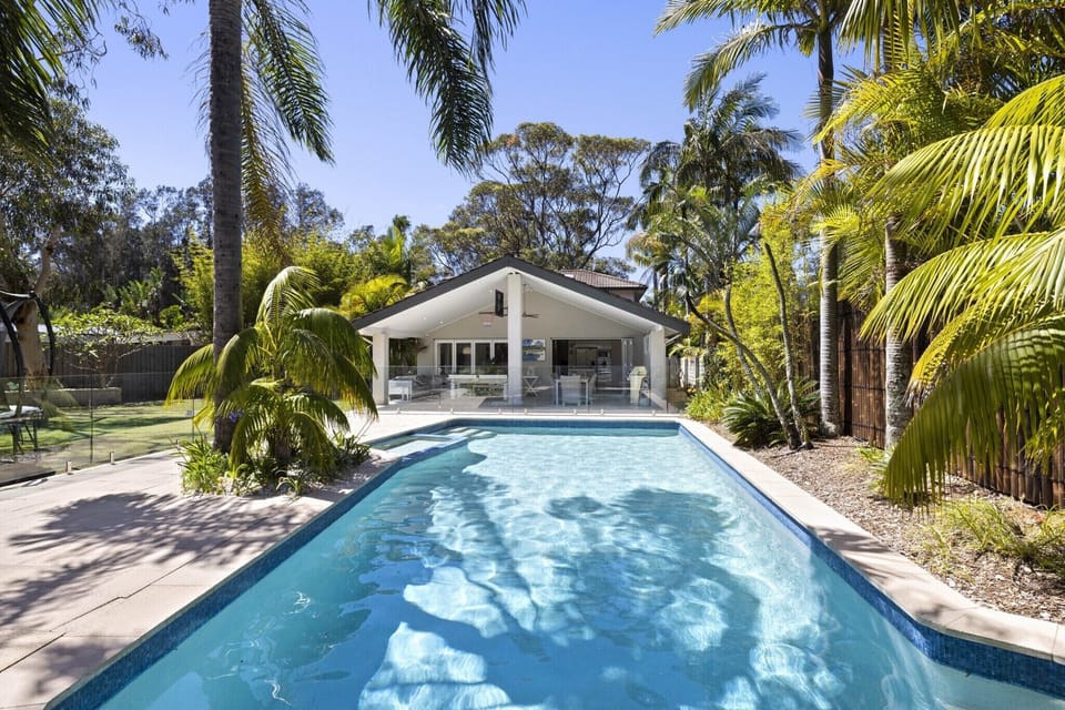 Holiday Home Swimming Pool