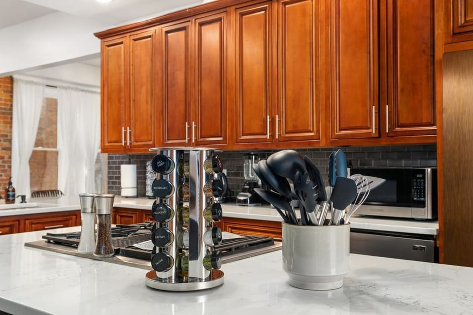 Everything you need is here — guests have full access to all kitchen amenities, appliances, condiments, and coffee essentials.