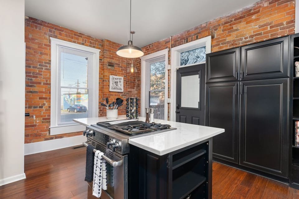 Central island stove