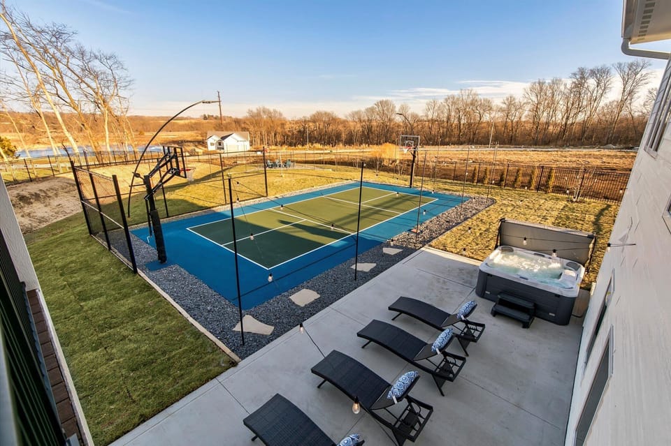 Sport court