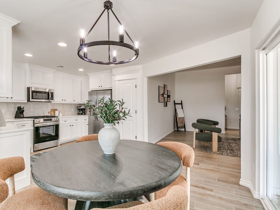 Dining Room / Kitchen