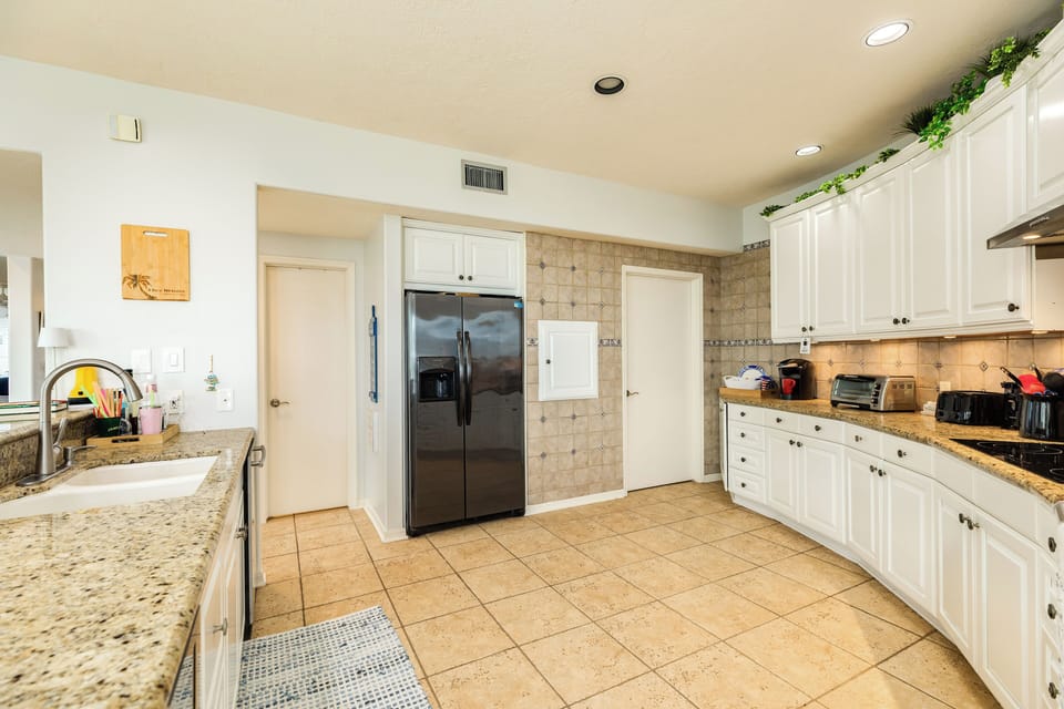 Open kitchen is great for preparing homecooked meals