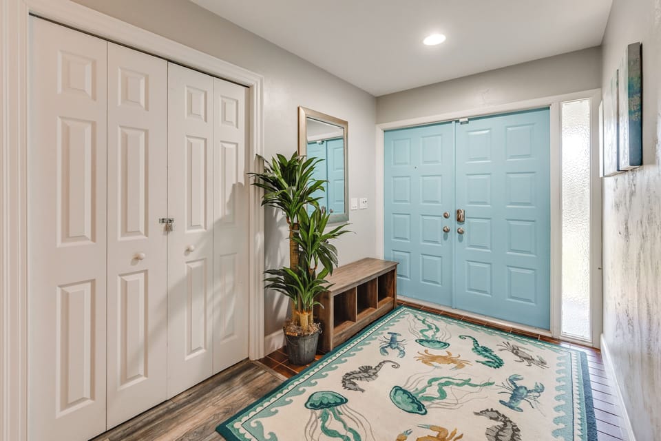 Home Interior | Entry