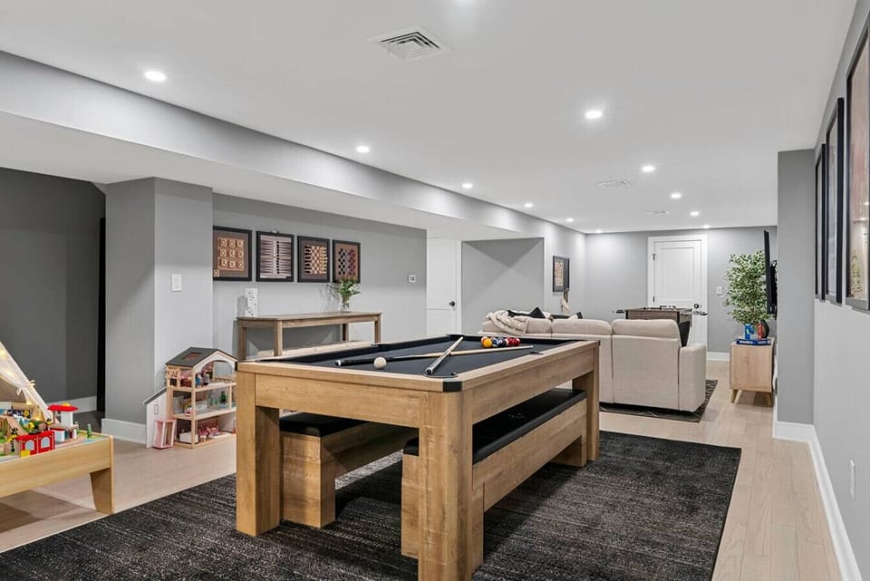 Game room