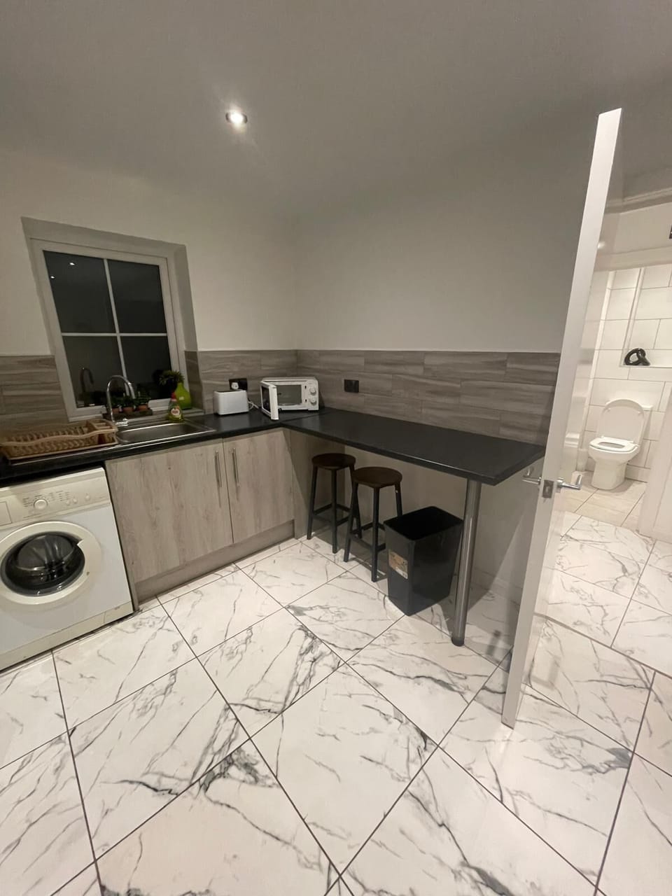 Kitchen area