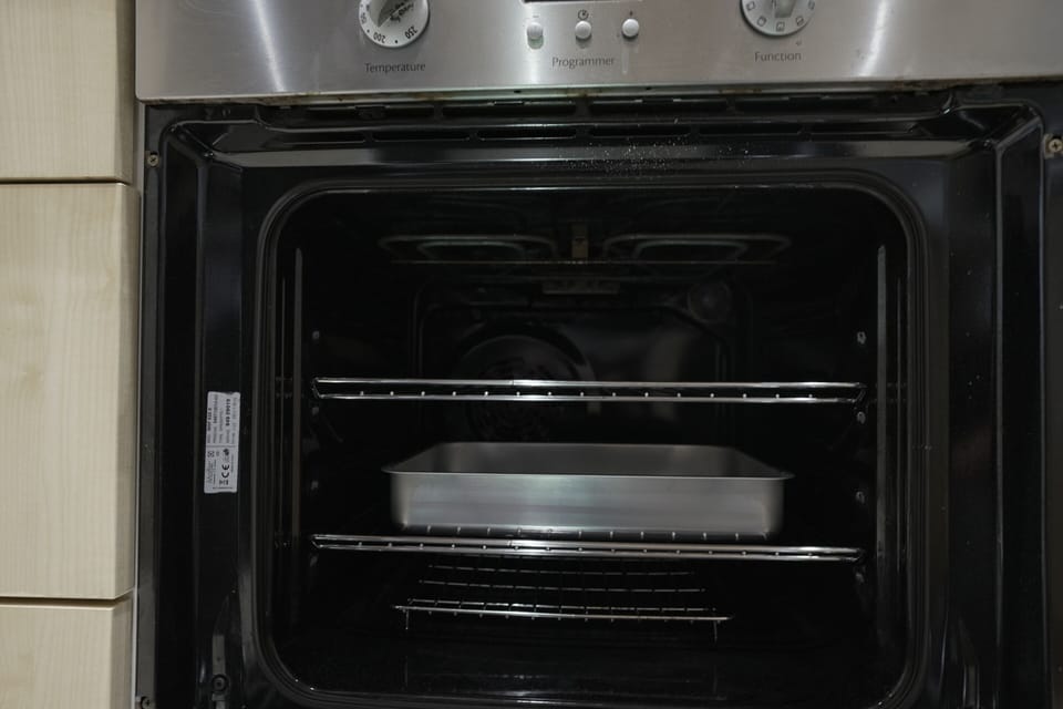 Oven