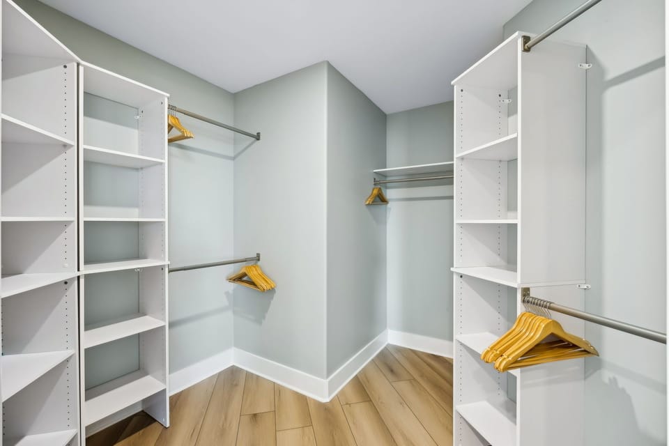 Primary walk in closet