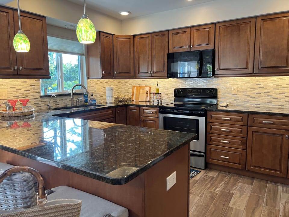 Full service kitchen