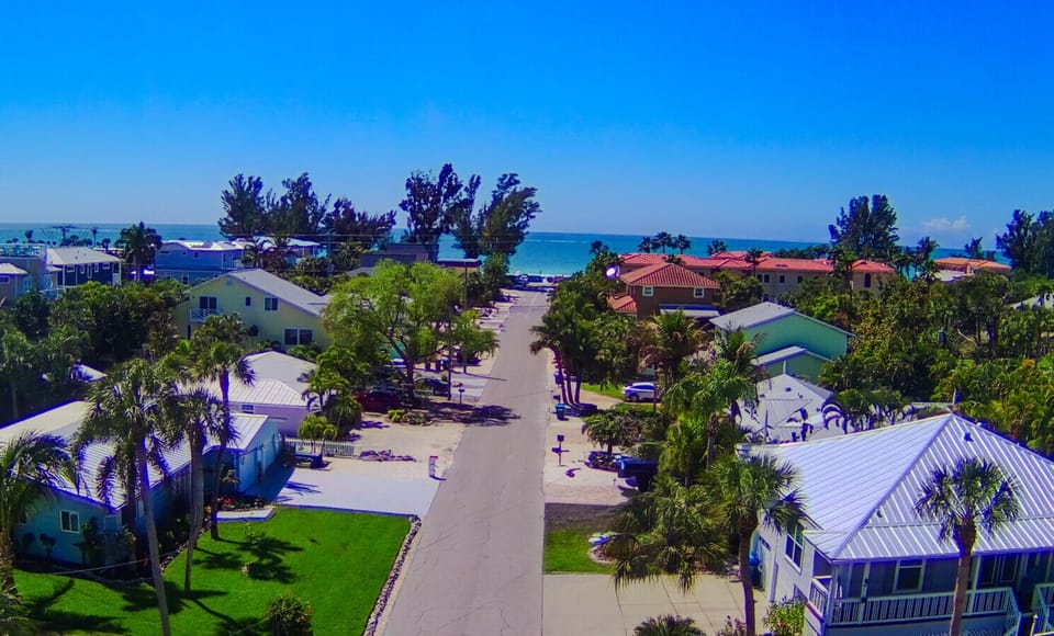 Overhead view to the Beach!