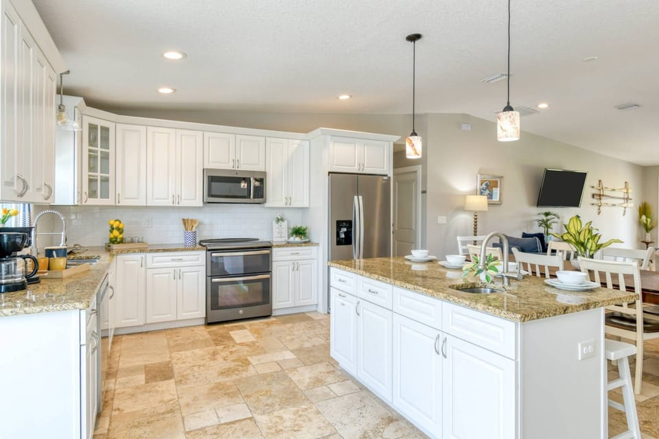 The fully stocked kitchen has everything you need to prepare your favorite foods and drinks.