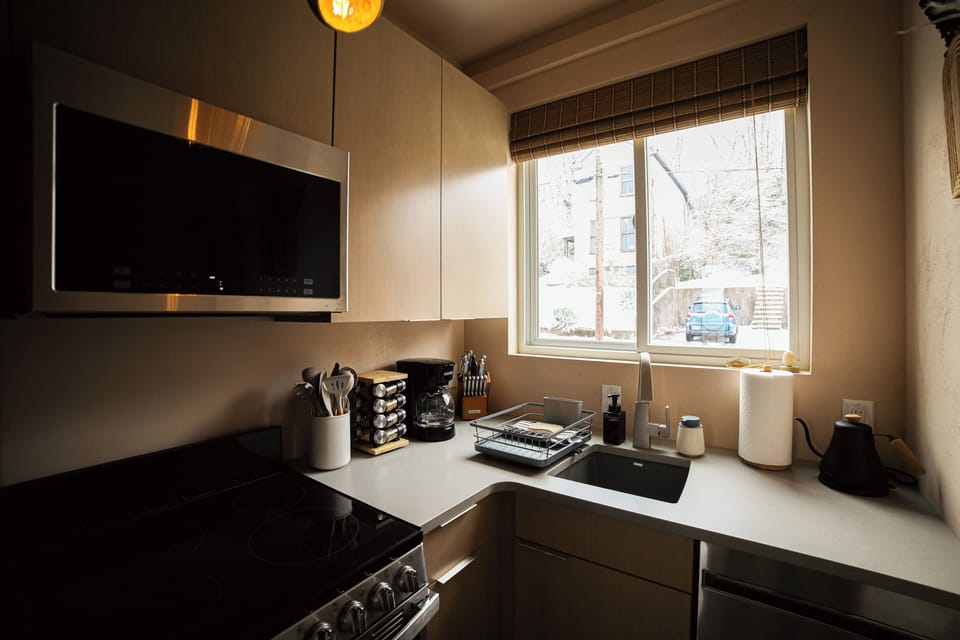 Kitchen sink