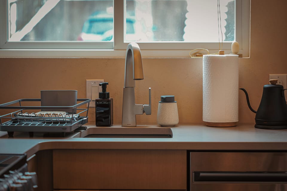 Kitchen sink
