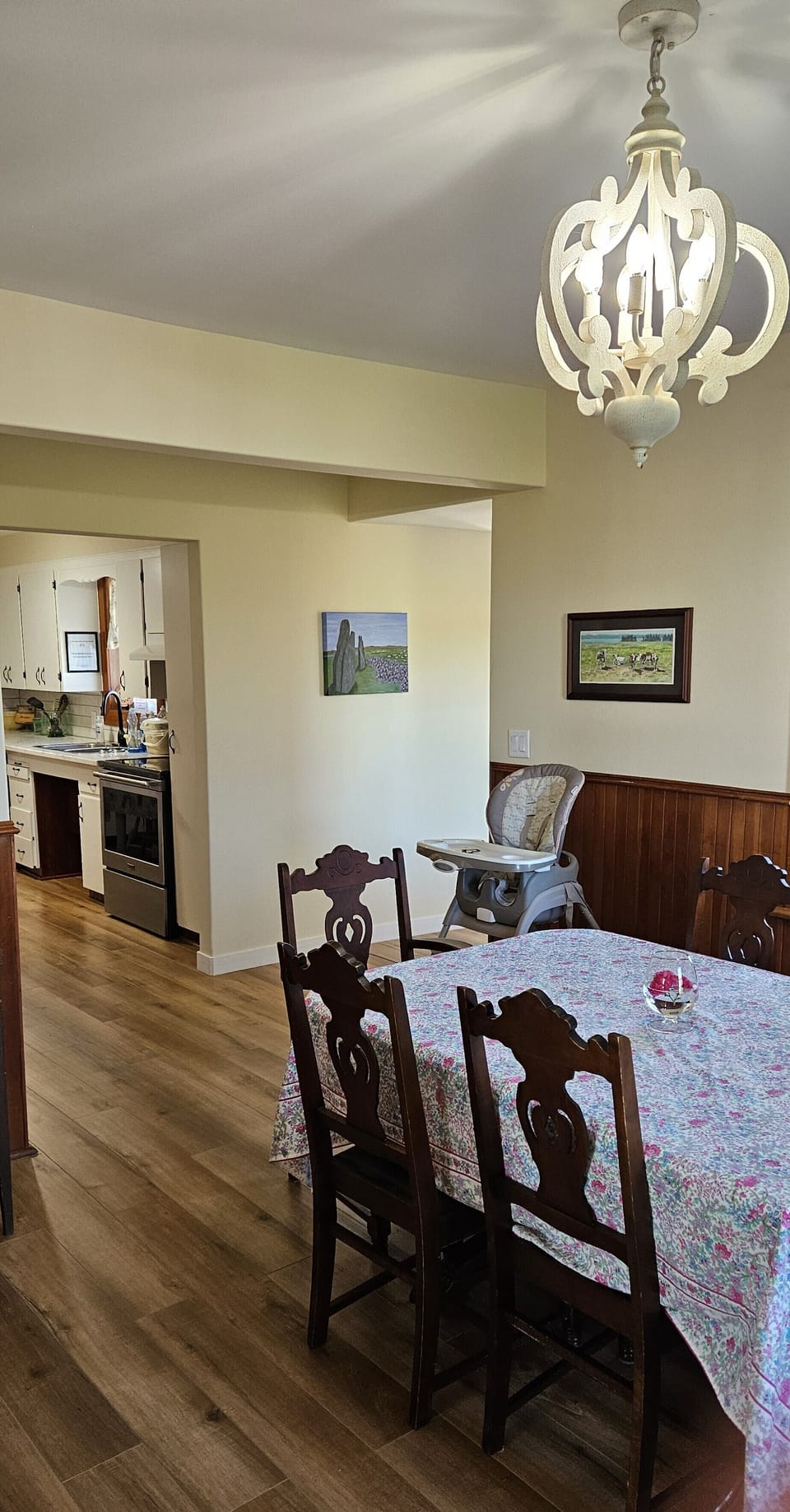 The entire first floor is wheelchair accessible.