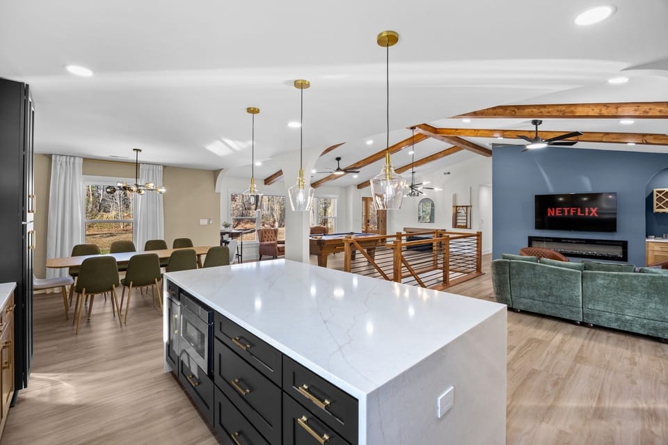 Gather the crew around the huge kitchen island for drinks and snacks.