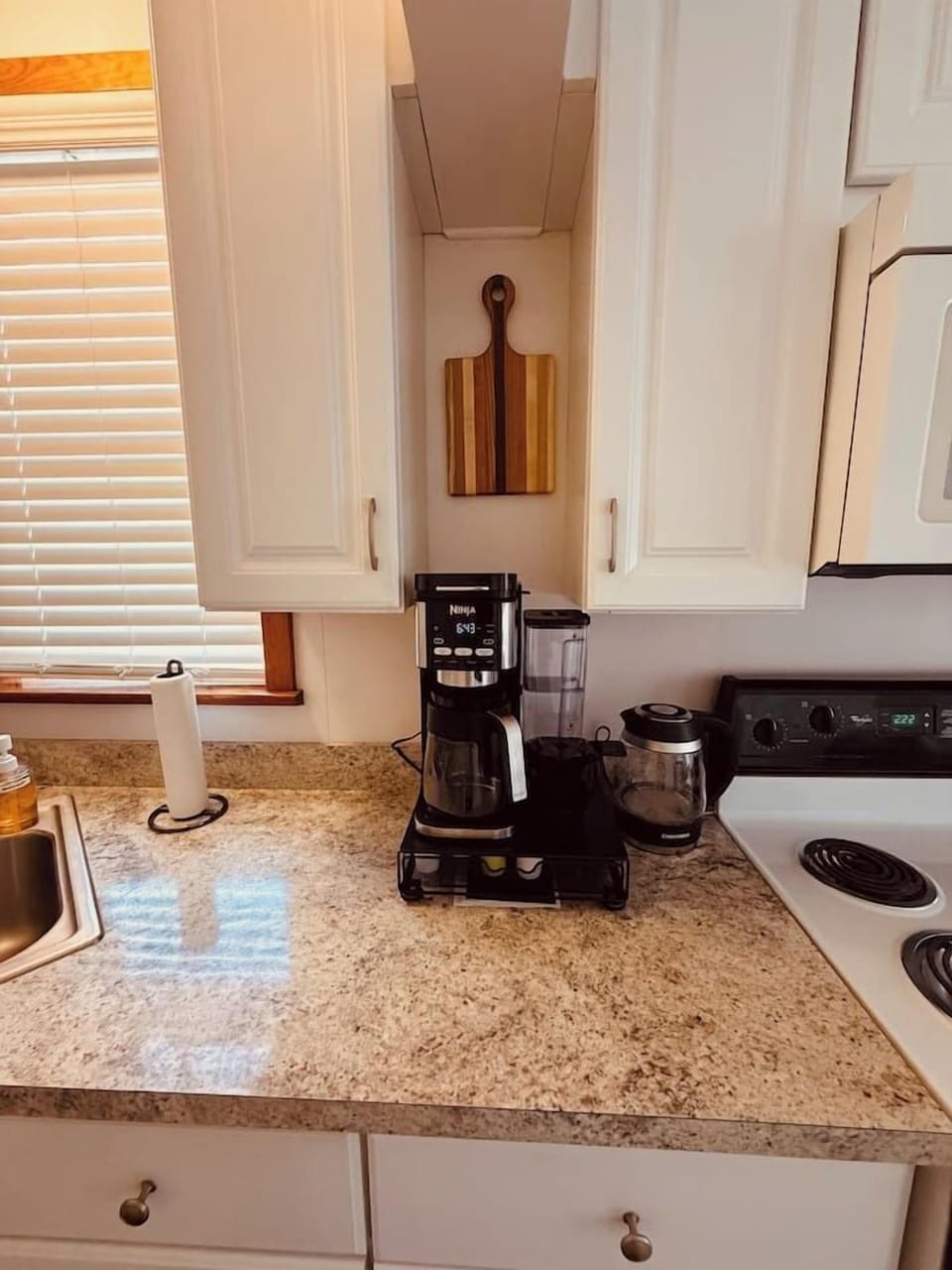 Fully stocked kitchen - we've thought of everything you need