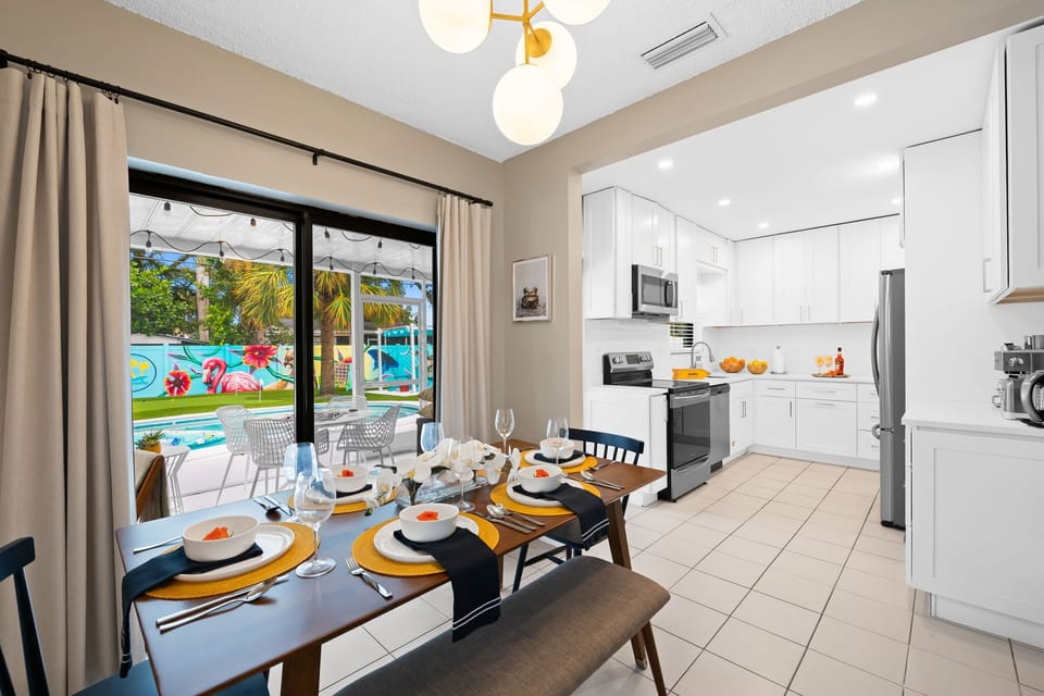 The joined dining area & kitchen let you cook & connect at the same time.