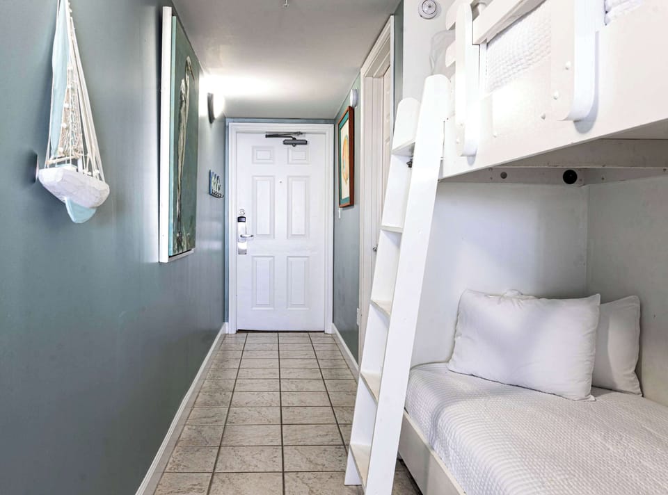 Twin size bunk beds in the hallway