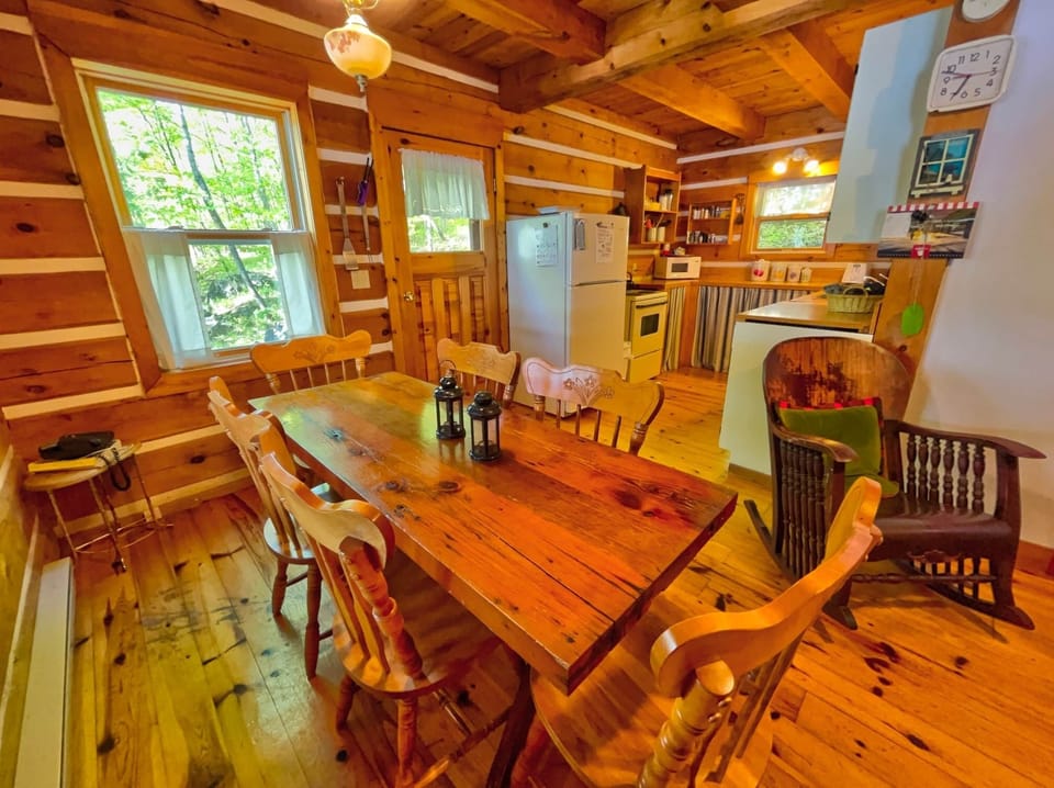 Dining/Kitchen
