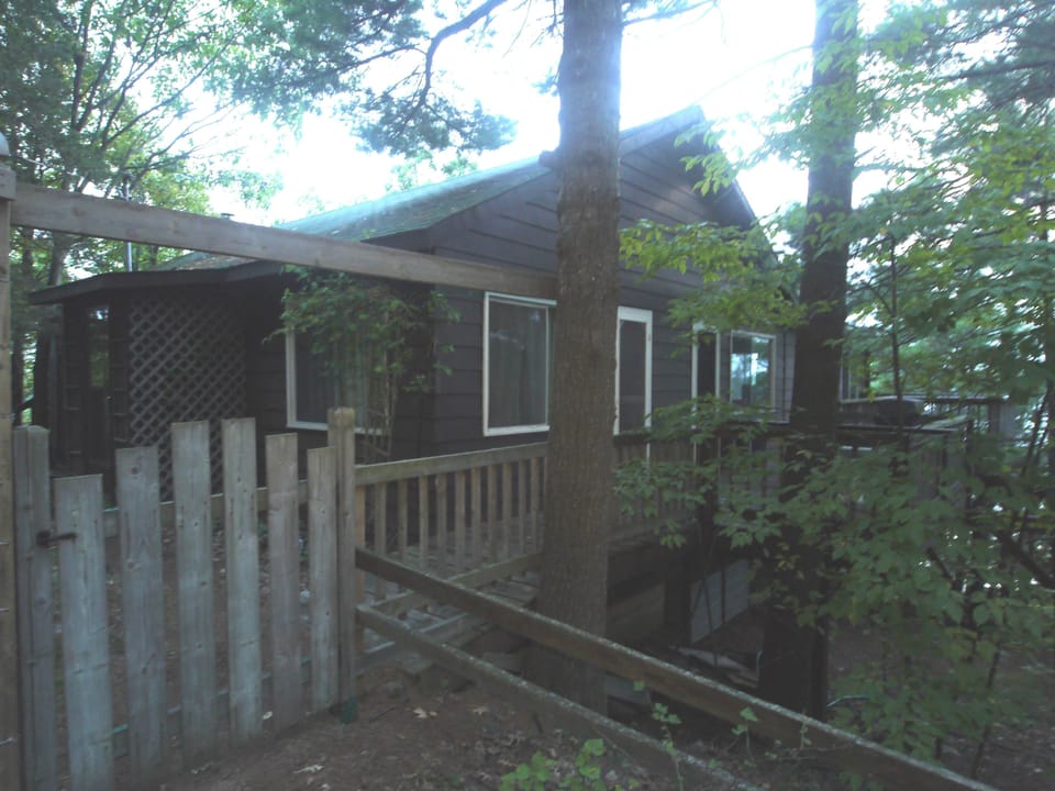 Devil Lake Beach Retreat!