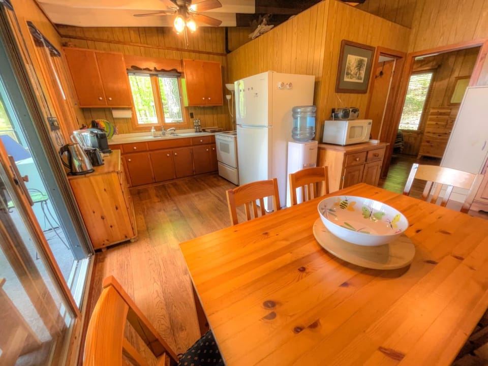 Kitchen/Dining