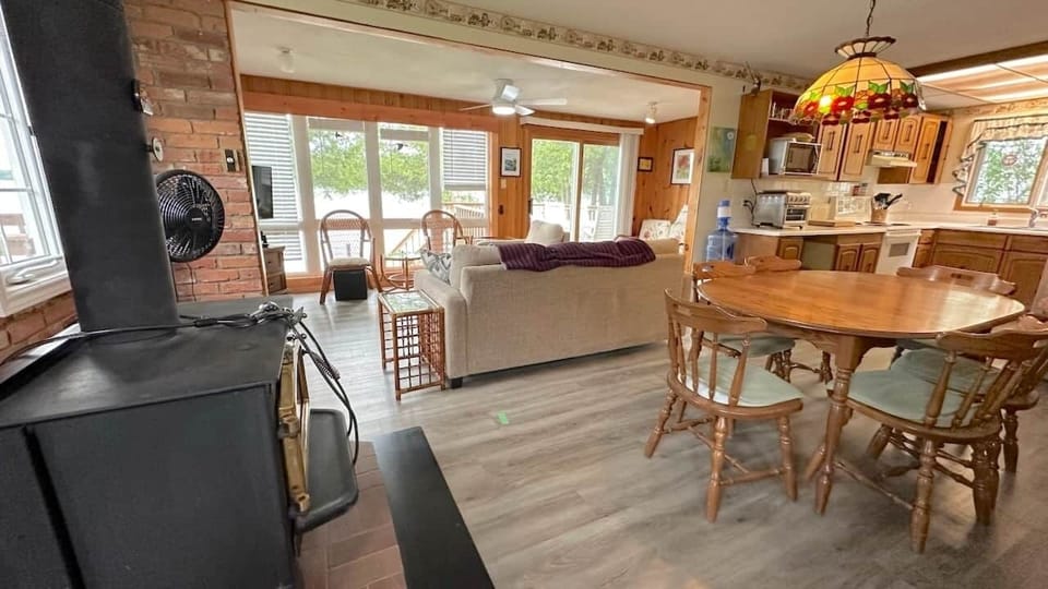 Dining/Living Room