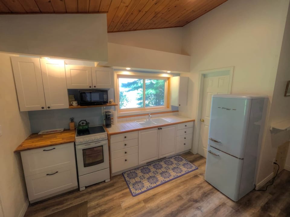 Bunkie Kitchen