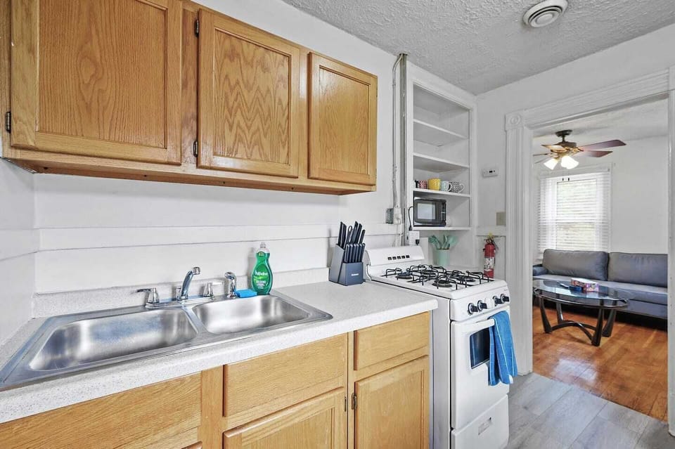Handy kitchen essentials ready for your stay.