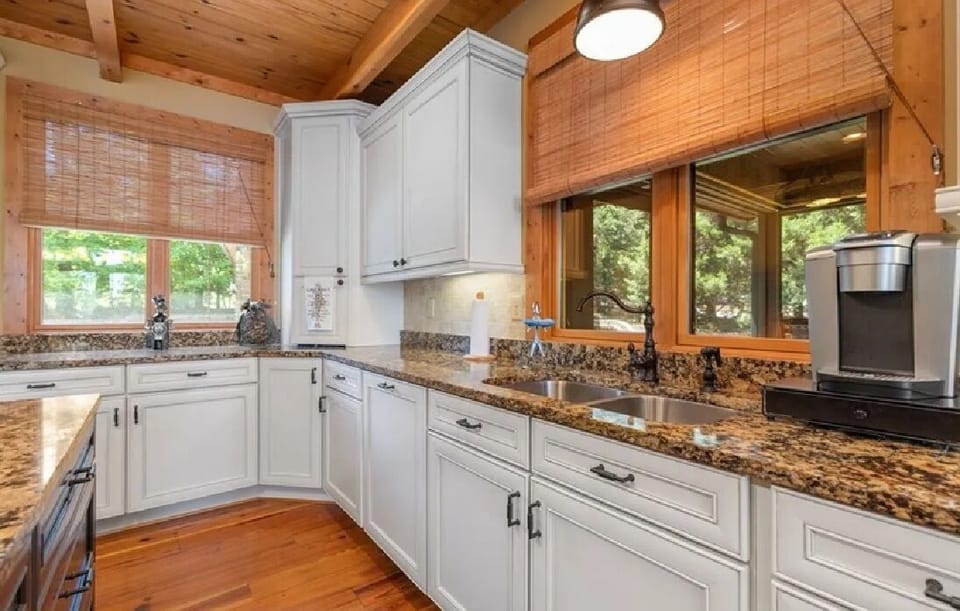 Fully Stocked Kitchen! - Hosted by LakeGastonVacationHomes