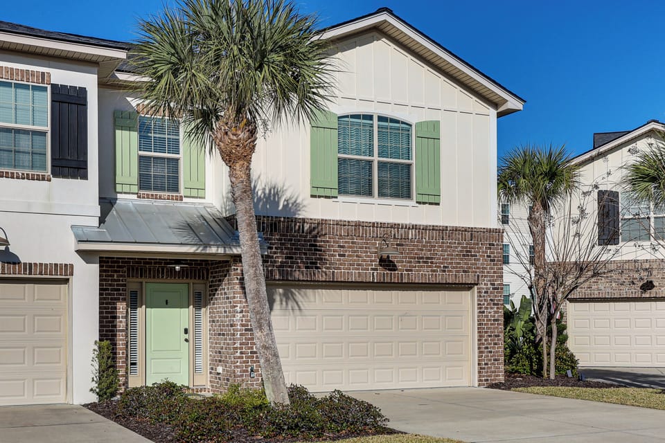 Property Exterior | Garage (1 Vehicle) | Driveway (2 Vehicles)
