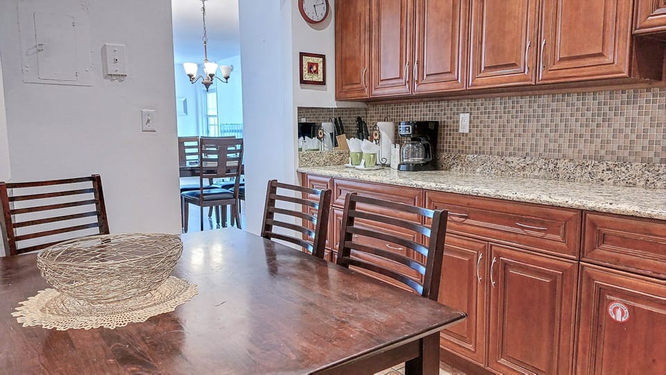 Fully equipped kitchen
