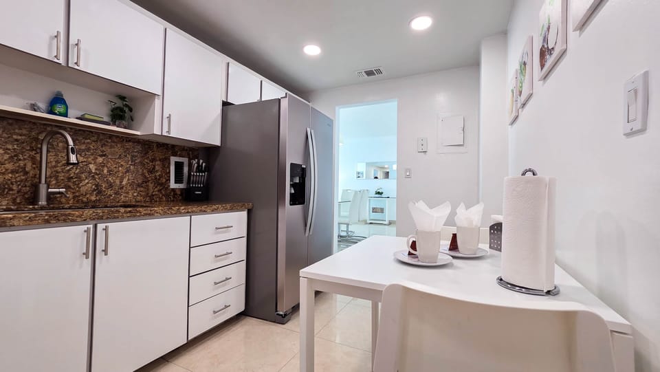 Fully equipped kitchen