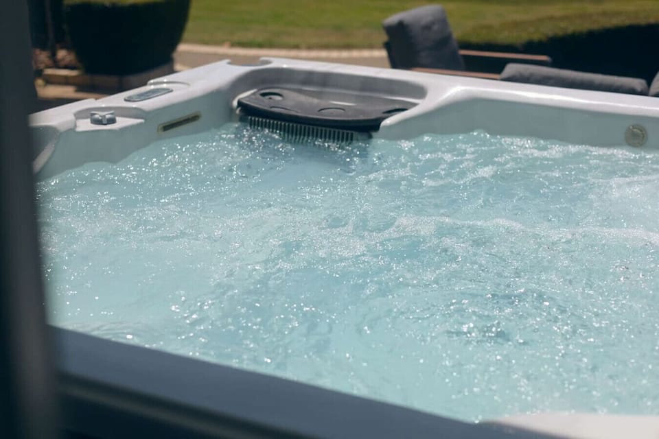 6-7 Person Spa