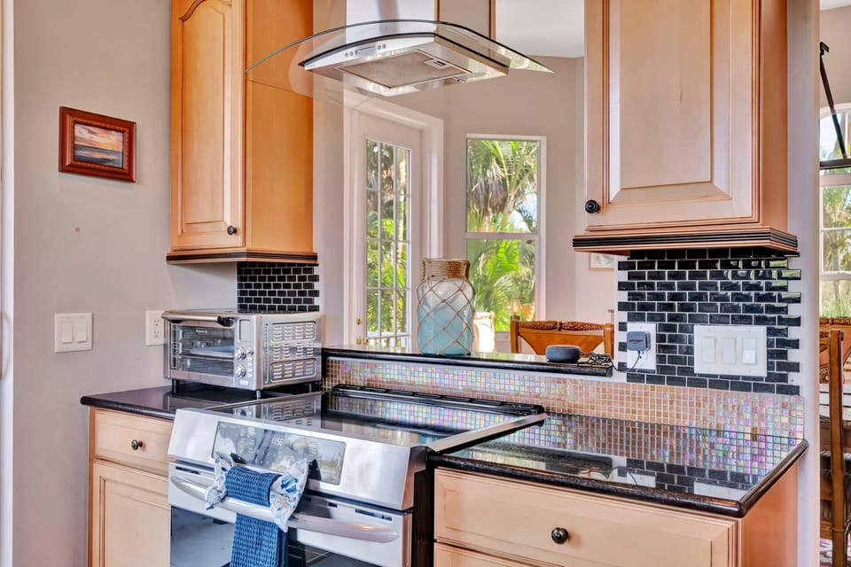 Full kitchen with quality cooking essentials