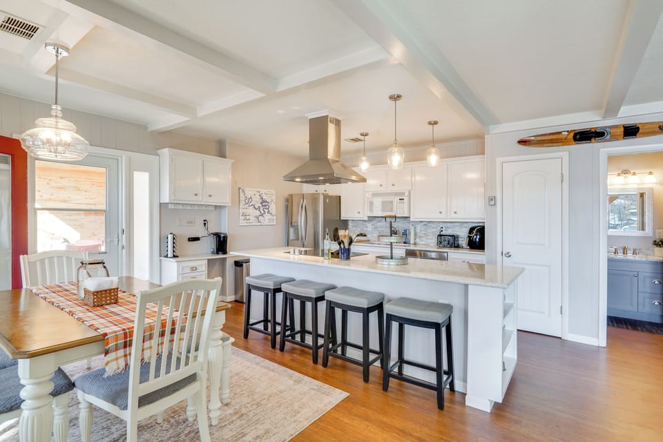 Kitchen | Cooking Basics | Complimentary Spices | 1st Floor