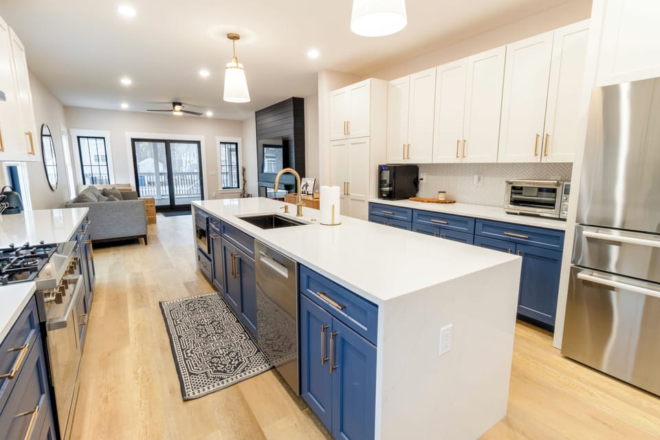 Main Level | Kitchen