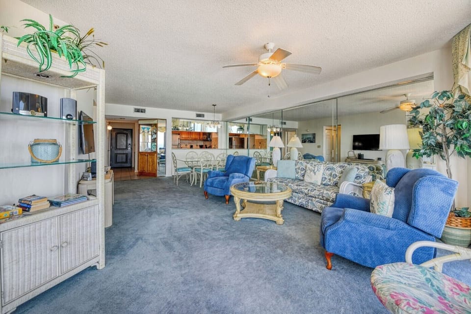 One Ocean Place 803
