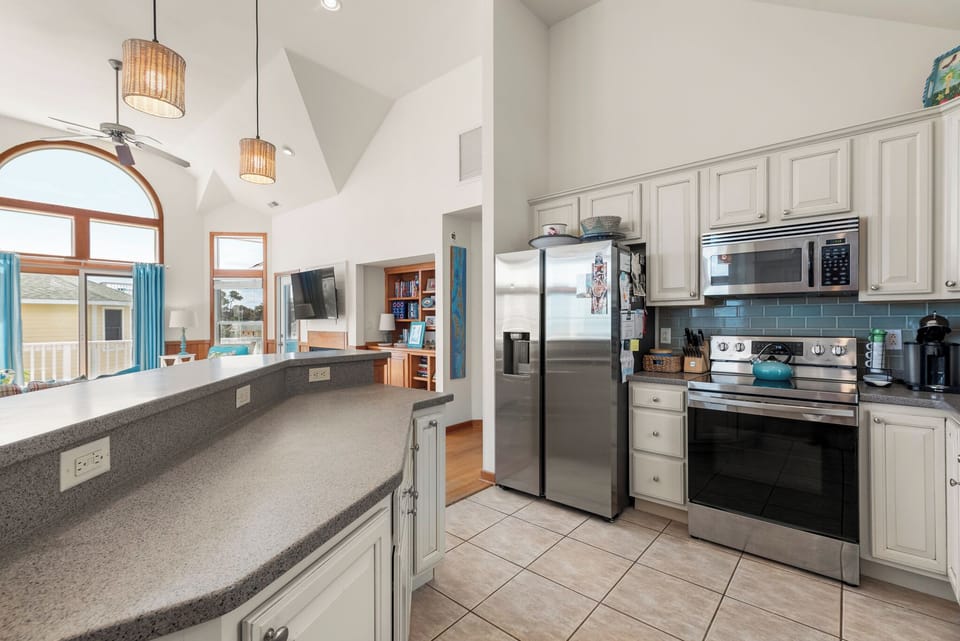 BCH14: On Corolla Time | Top Level Kitchen