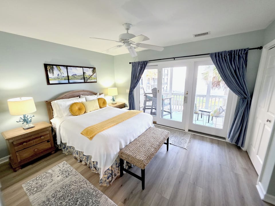 Ocean Bedroom 