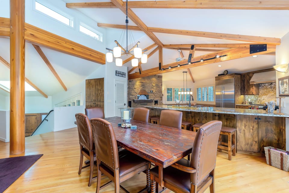 Dining Room - Main Level