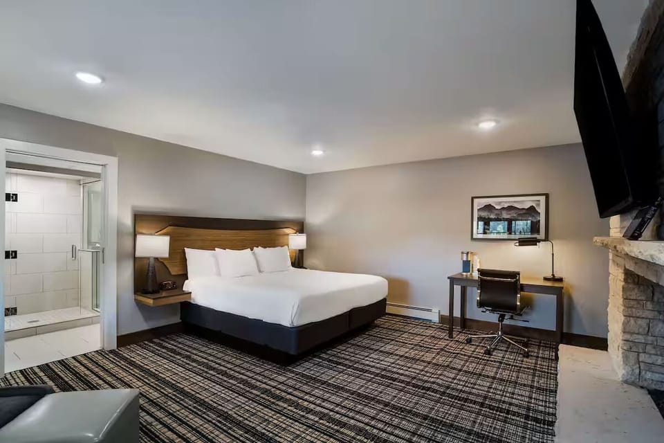 Bedroom. Interior and views may vary based on location and availability