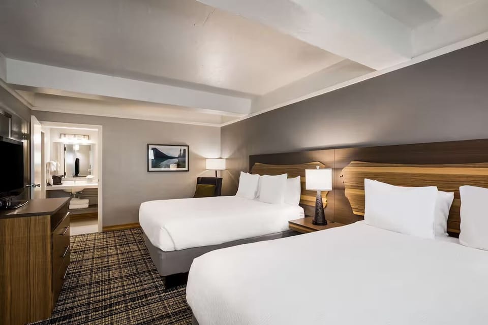 Spread out with two queen beds for effortless shared stays.