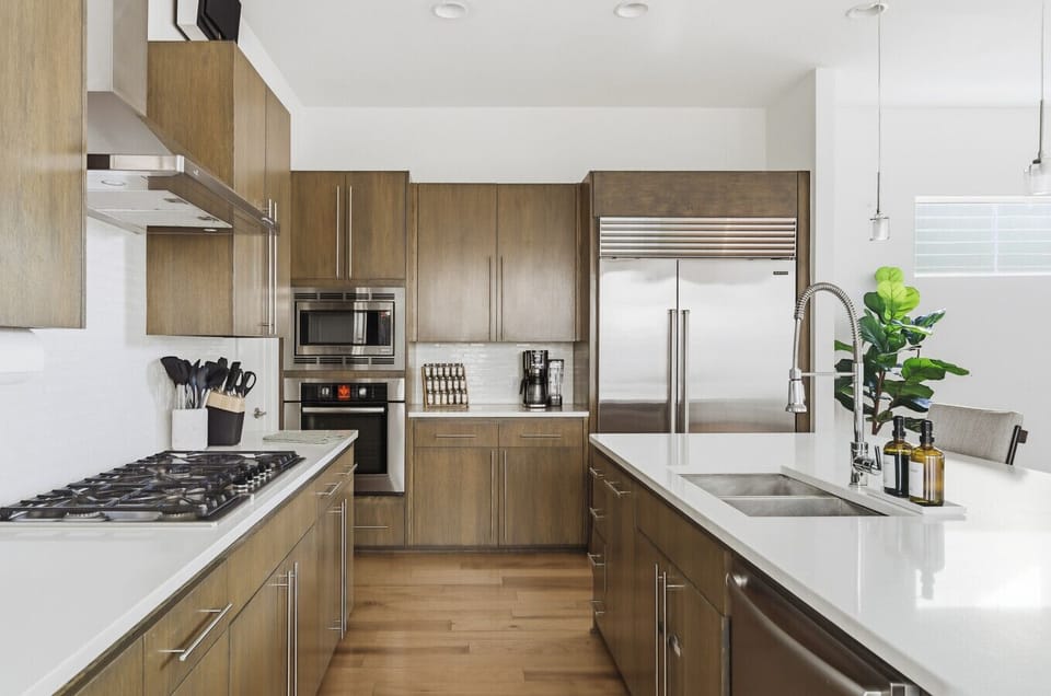 Full Kitchen