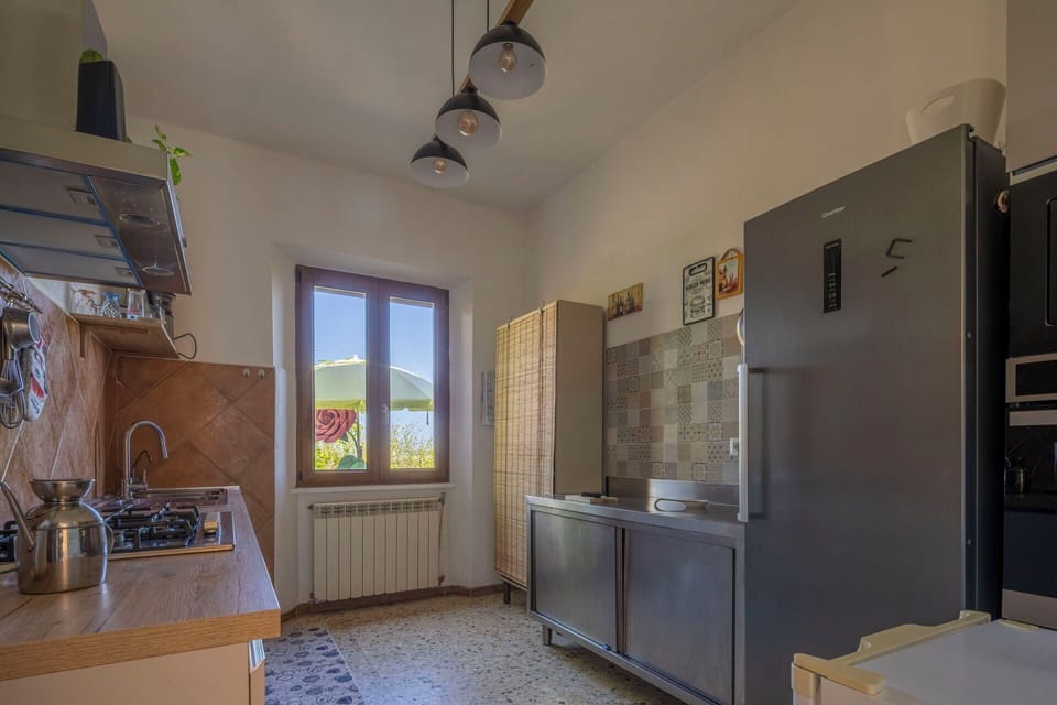 Autumn, Kitchen, Spring, Summer