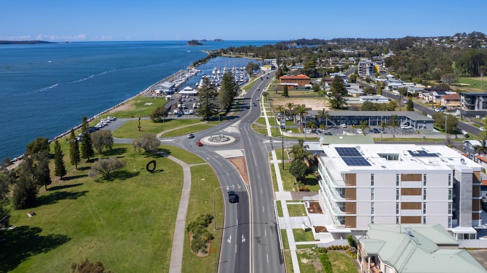 Aerial view showing proximity to waterways and town centre