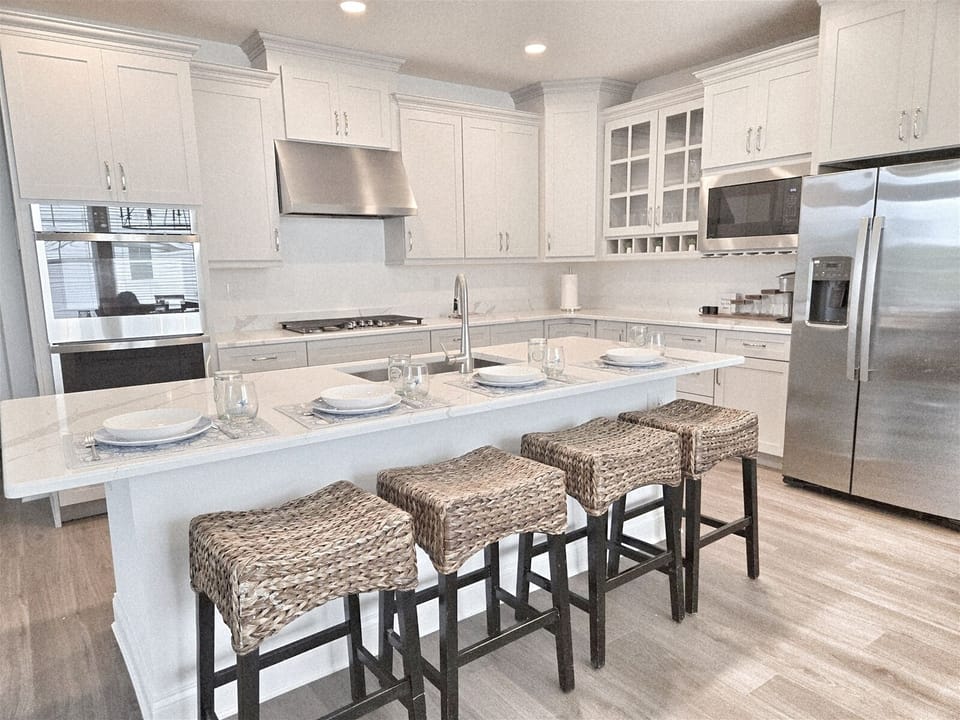 Chef Inspired Kitchen: Quartz countertops, premium cabinetry