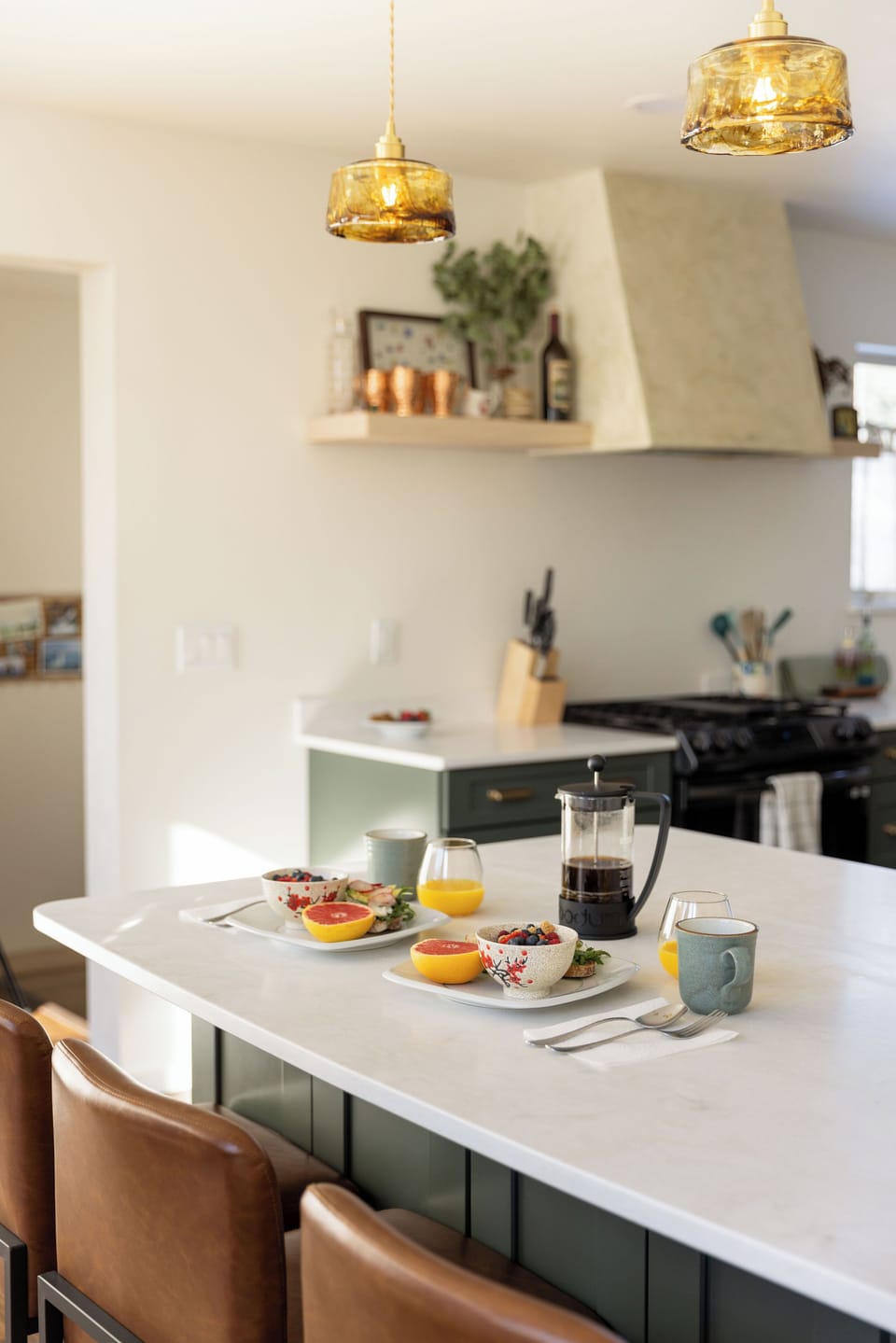Our chef's kitchen is full of lots of kitchenware for enjoying meals at the chalet!