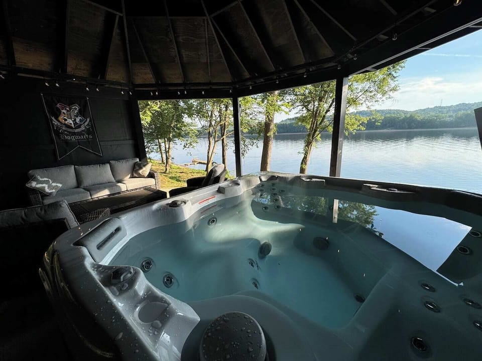 You cannot beat the river view from this 6-person hot tub! 
