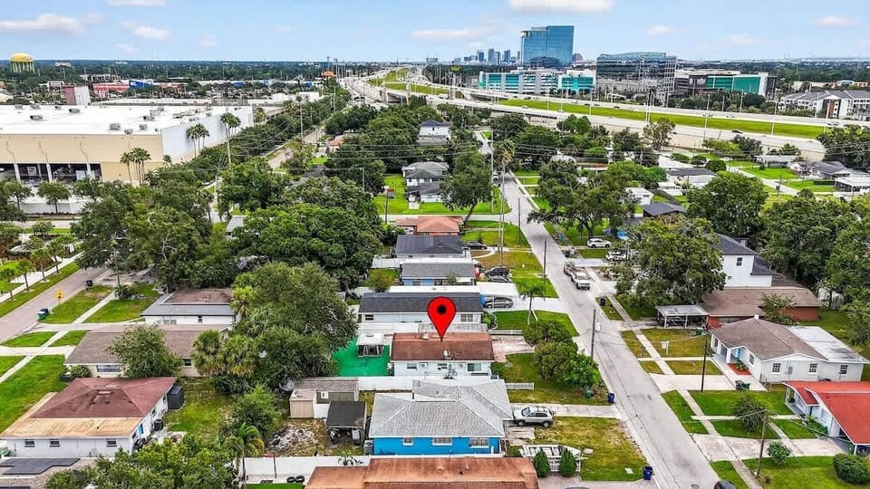 Discover the comfort of our 4BR home in Tampa, designed for your stay.